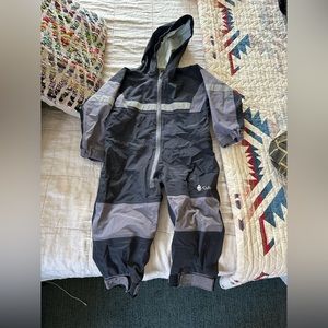 Oaki rain suit size 2T
